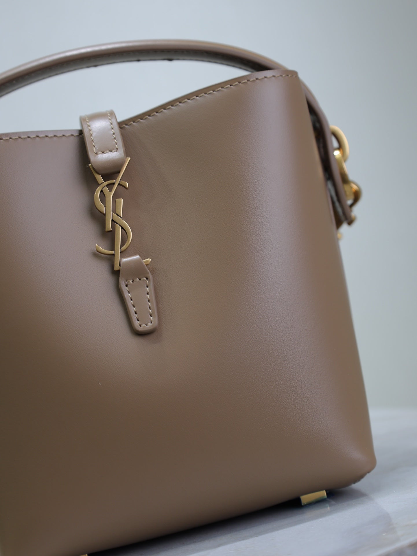 LE 37 MINI BUCKET BAG 15 IN BROWN CALFSKIN GOLD HARDWARE mysite