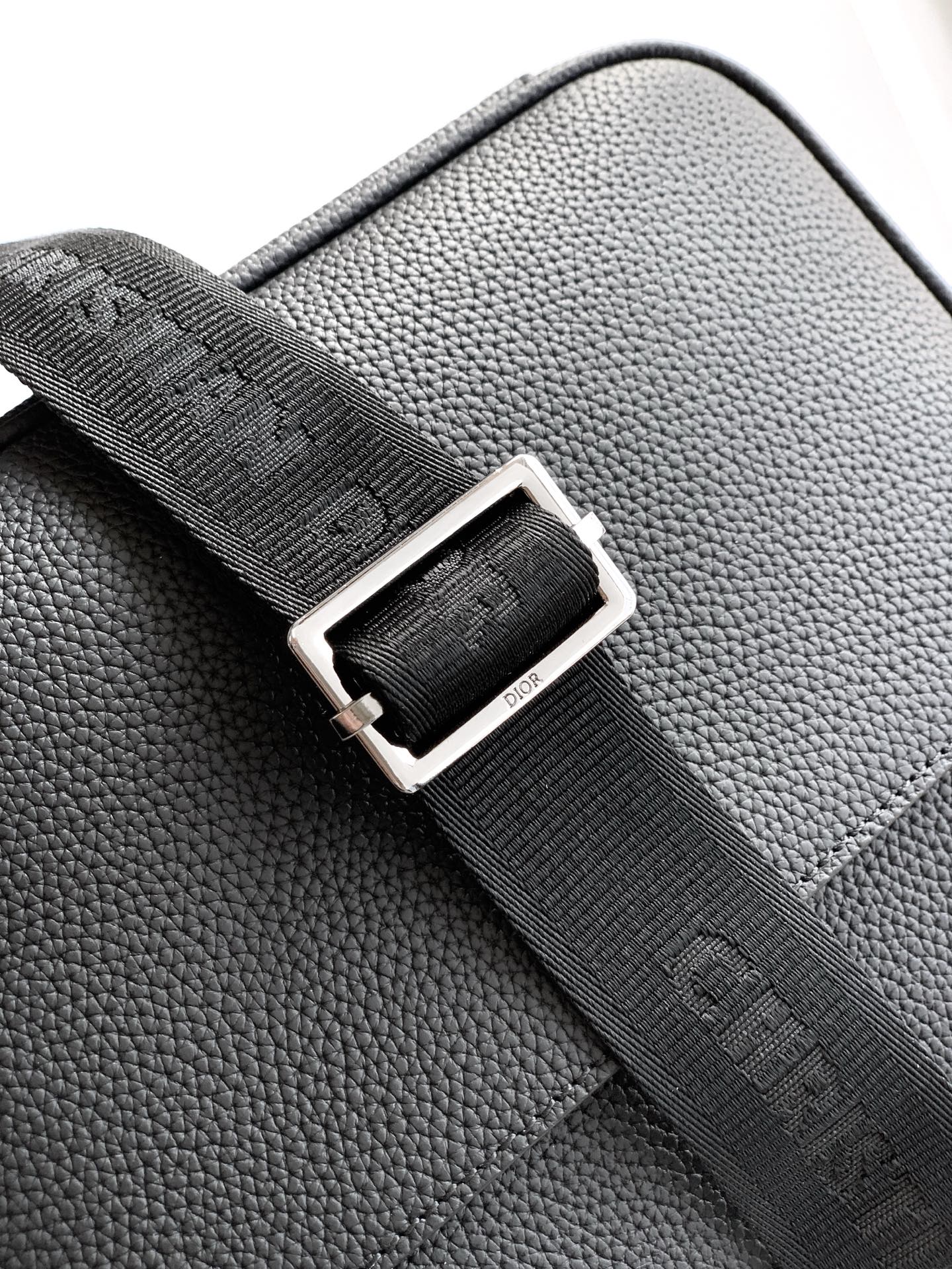 Dior Rider 2.0 Zippered Messenger Bag Black Cowhide 336233 mysite