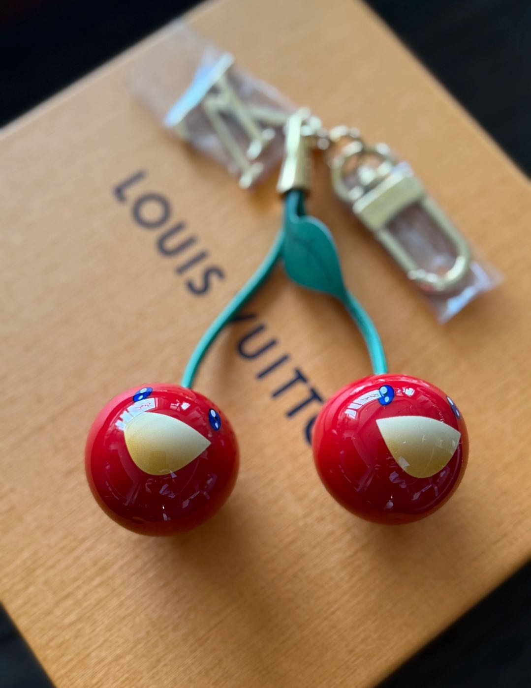 🌟 L$V Cherry Keychain: Cute + Luxury, All in One 🍒✨s mysite