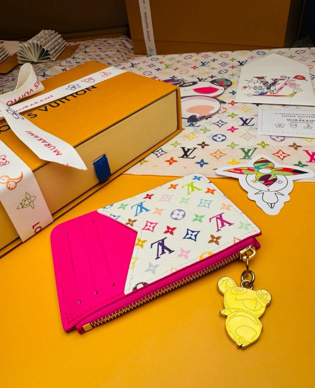 L--Inspired Card Holder Wallet: Chic & Functional!s mysite