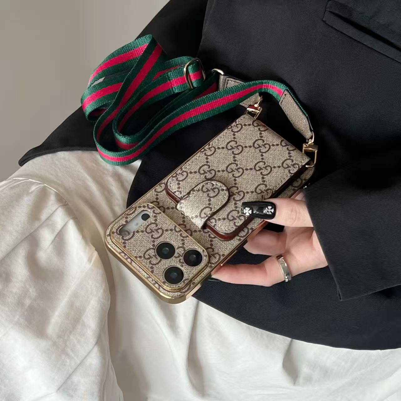 Premium Leather iPhone Case: Integrated Wallet & Detachable Strap1 mysite