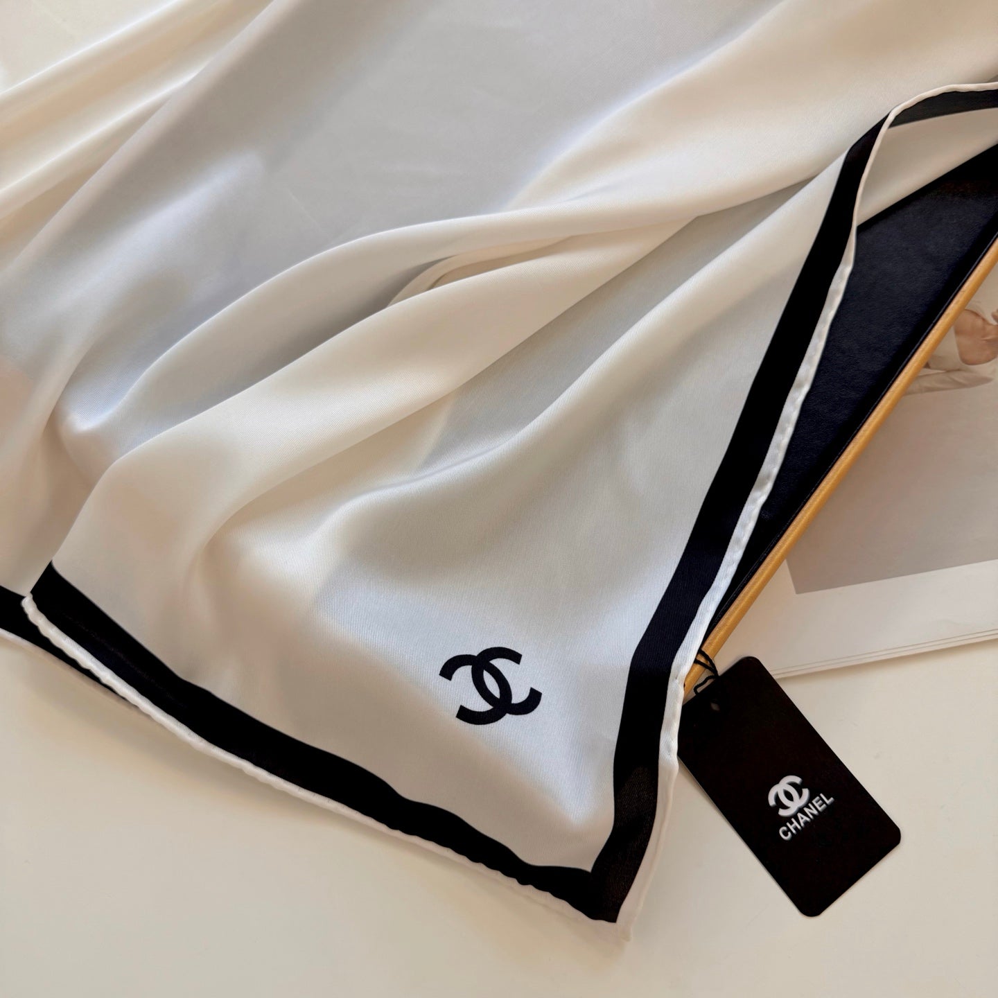 White square silk scarf mysite