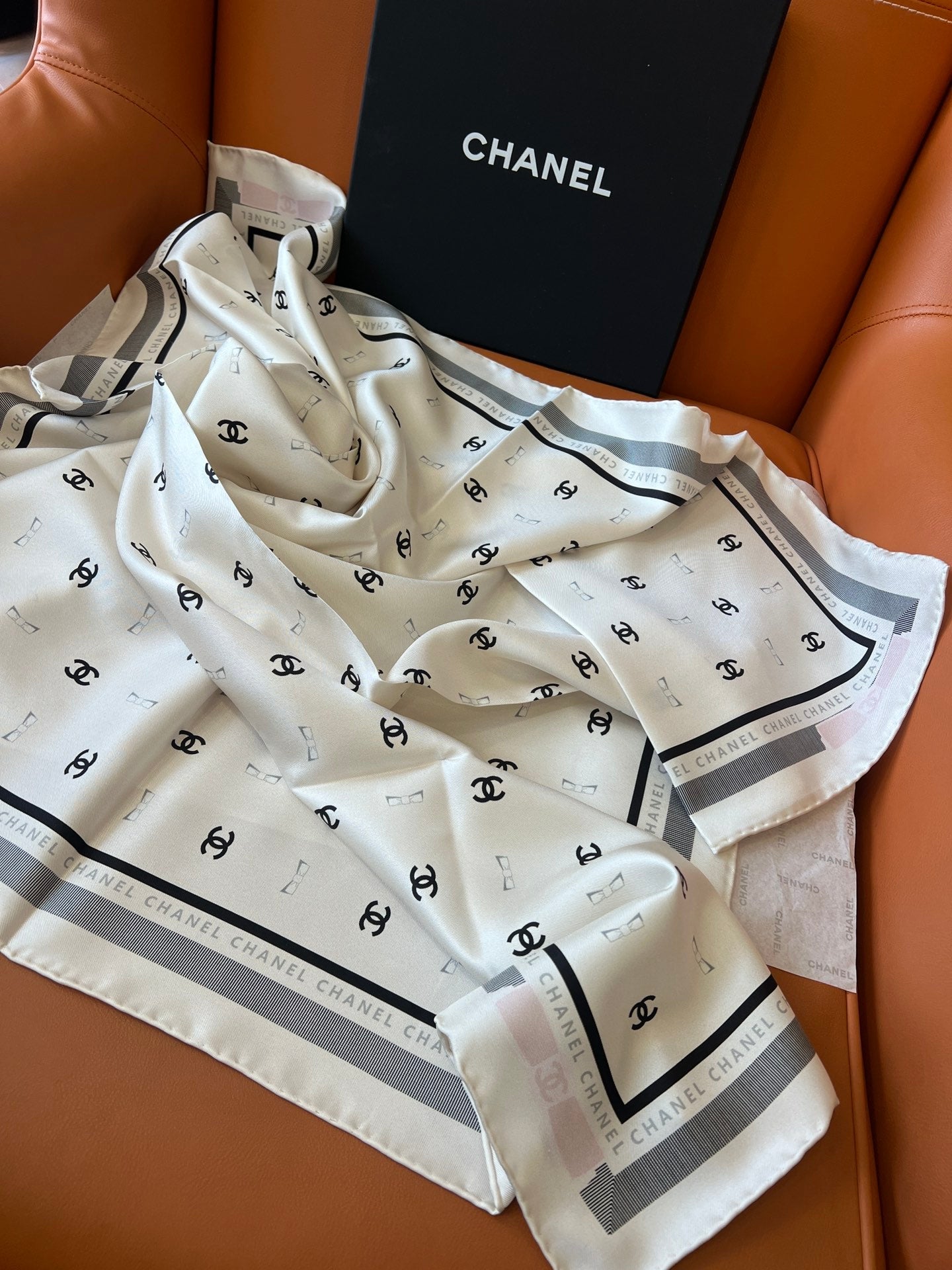2 colors bow square silk scarf mysite