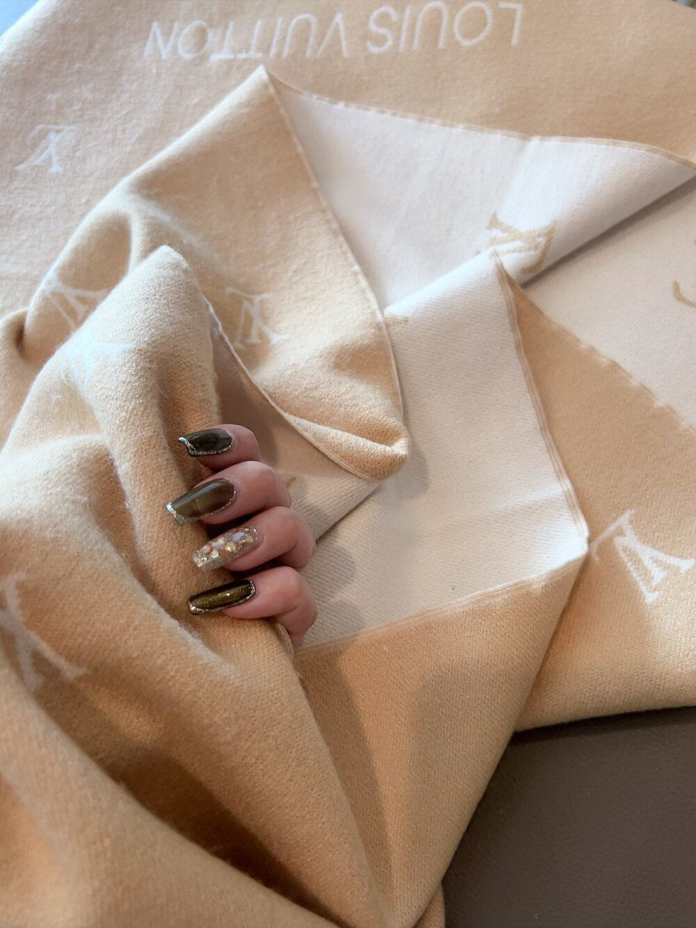 Double-sided jacquard tassel scarf mysite