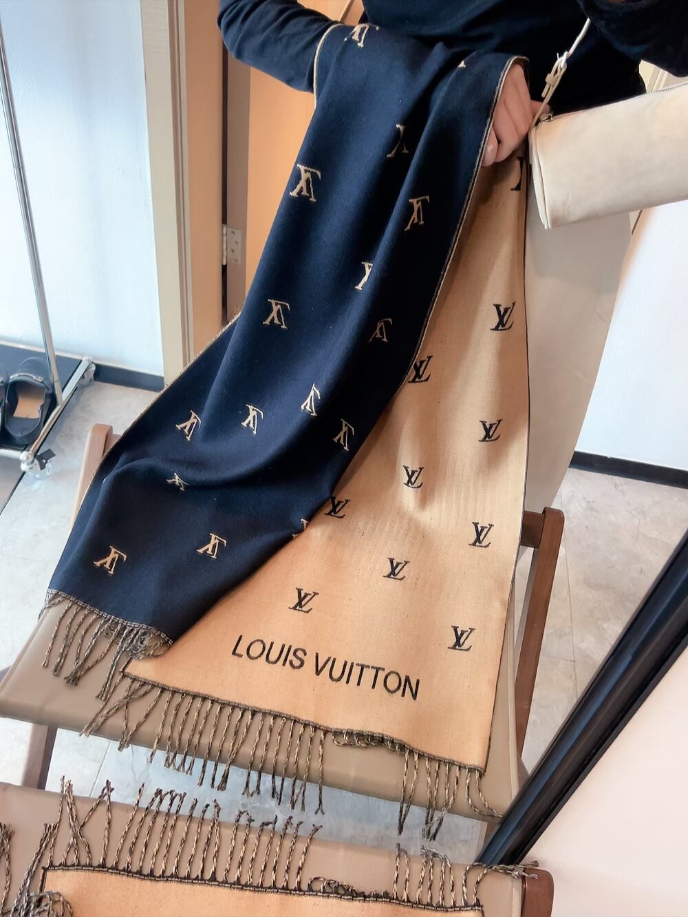 Double-sided jacquard tassel scarf mysite