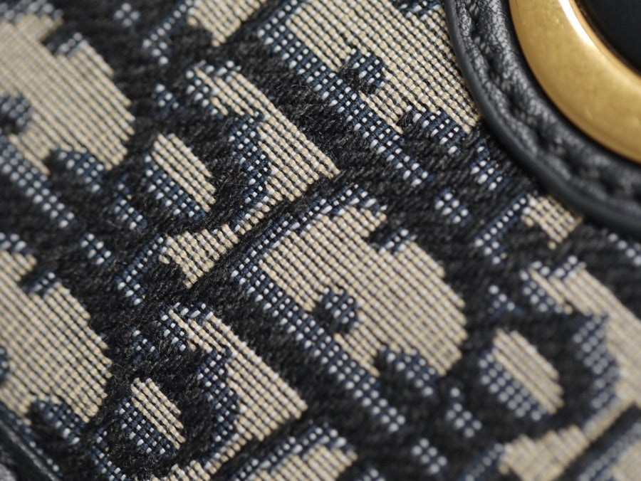 30 MONTAIGNE 19CM BLUE OBLIQUE EMBROIDERY mysite