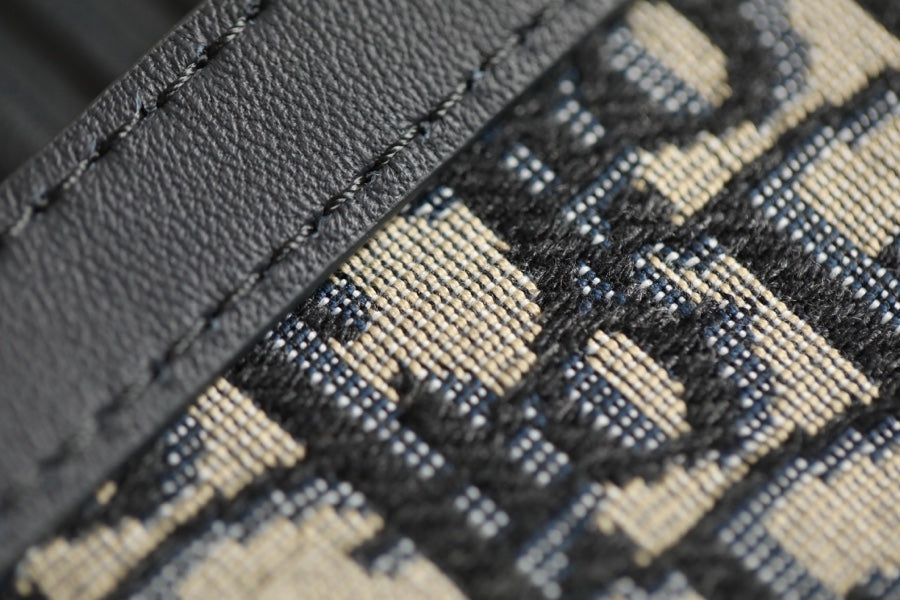 30 MONTAIGNE 19CM BLUE OBLIQUE EMBROIDERY mysite