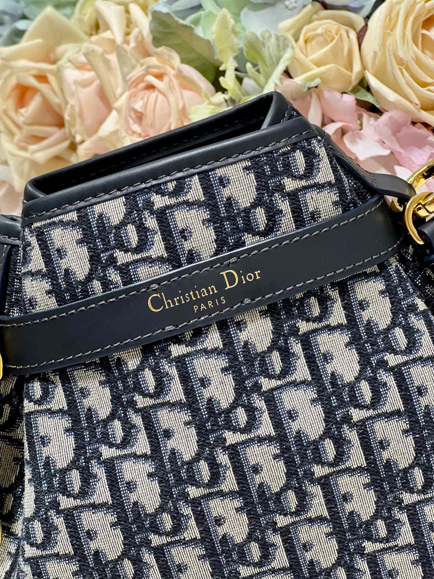 CEST CD 24CM BLUE OBLIQUE EMBROIDERY mysite