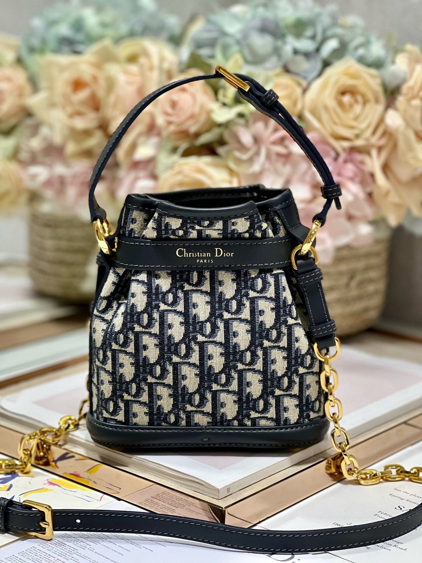 CEST CD 17CM BLUE OBLIQUE EMBROIDERY mysite