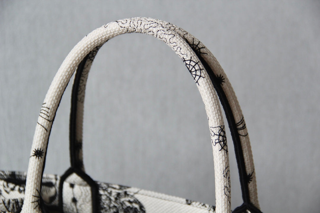 Medium CD Book Tote 36cm Hercules White mysite