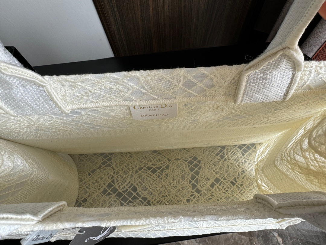 Medium CD Book Tote 36cm Butterfly Zodiac White mysite