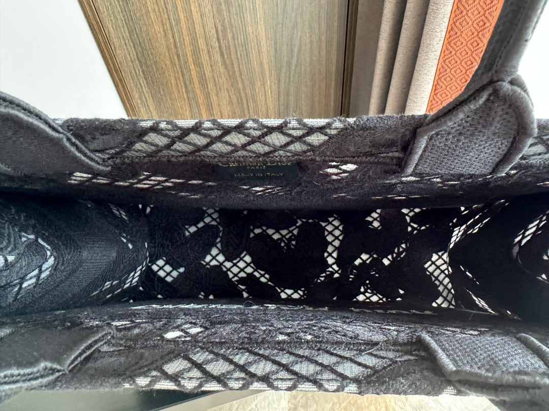 Large CD Book Tote 42cm Butterfly Zodiac Black mysite