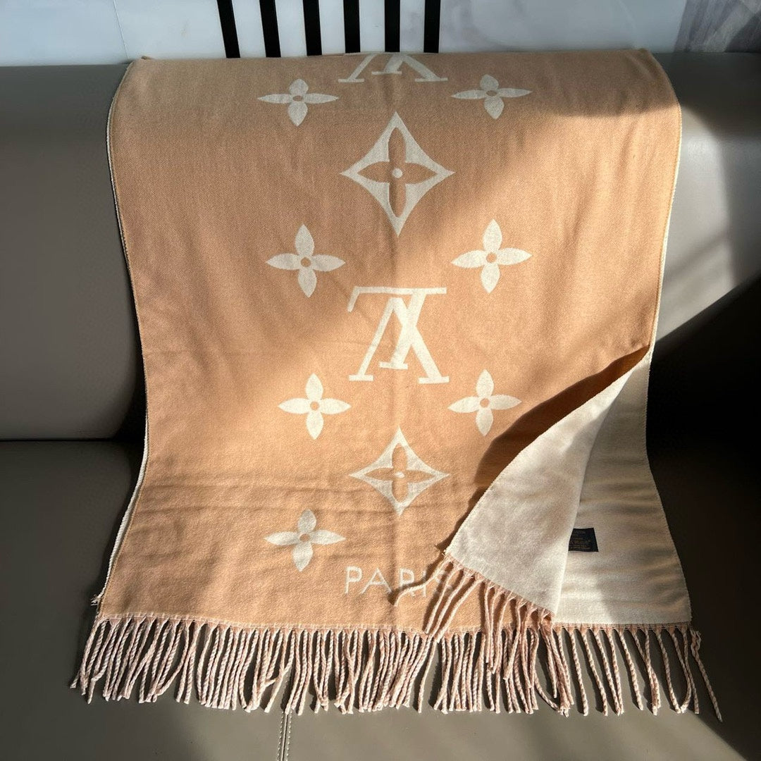 Crystal Diamond Logo Knit Scarf-03 mysite