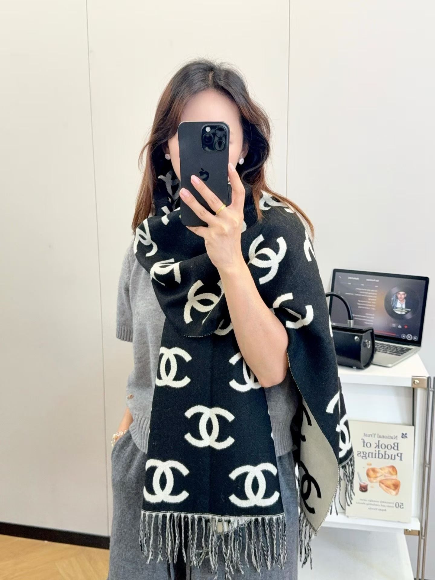 Elegant Rhombus Square Silk Scarf-08 mysite