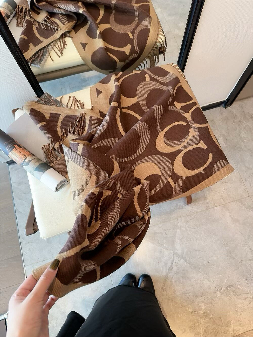 Simple Monogram Cashmere Fringed Scarf-10 mysite