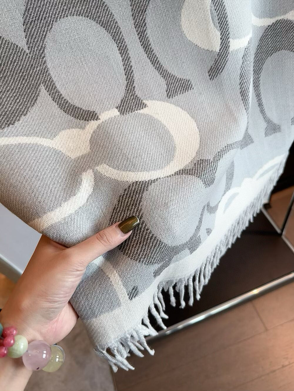 Simple Monogram Cashmere Fringed Scarf-10 mysite