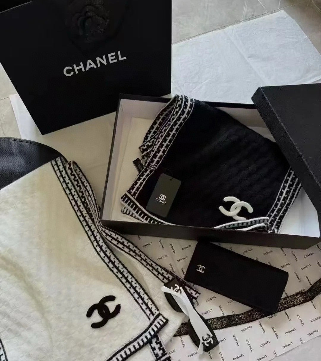 Simple Solid Monogram Fringed Wool Scarf-15 mysite