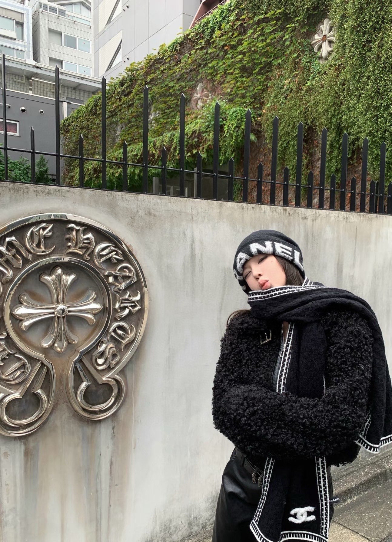 Simple Solid Monogram Fringed Wool Scarf-15 mysite