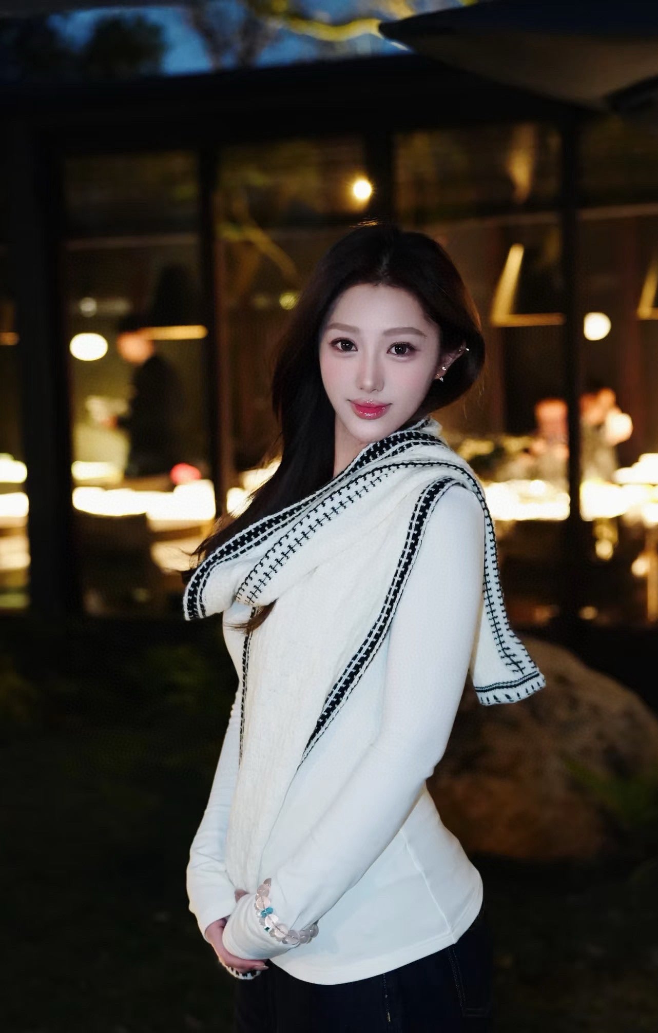 Simple Solid Monogram Fringed Wool Scarf-15 mysite