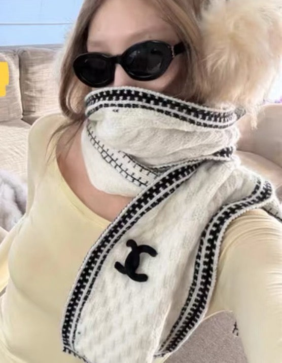 Simple Solid Monogram Fringed Wool Scarf-15 mysite