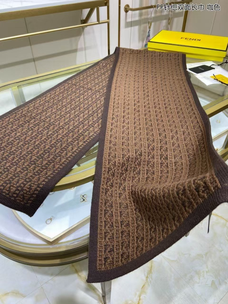 Trendy monogram jacquard fringed scarf-26 mysite